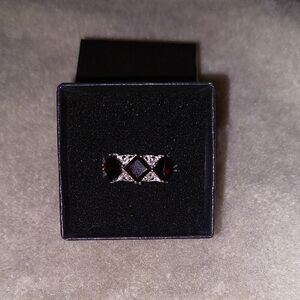 Elegant Silver and Red Gemstone Ring Sz 7